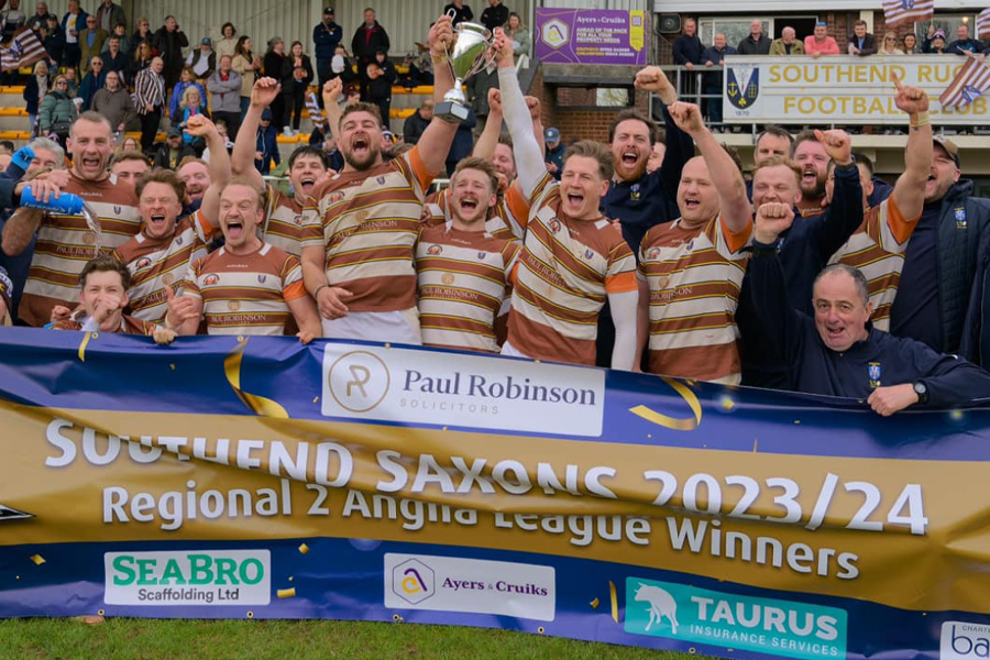 Taurus Insurance and Southend RFC sponsorship renewal celebration